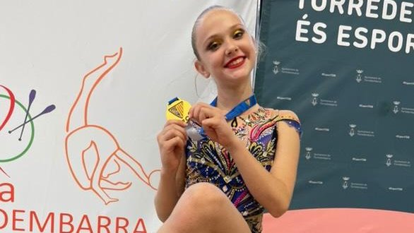 O ouro de Plamenov na Copa de Ginástica Rítmica Básica do Campeonato Catalão