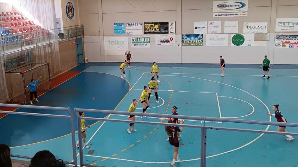 Handbol Amposta tem os últimos minutos restantes de cada período